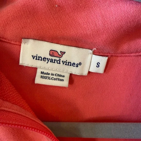 Size Small, Vineyard Vines Classic Shep Quarter Zip-Up - Nantucket Red - Picture 3 of 3